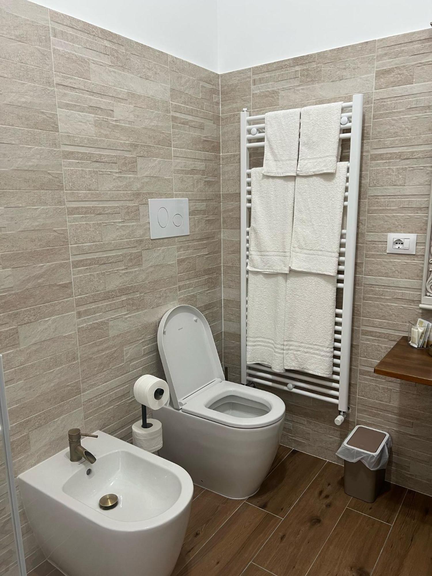 Dente Di Leone Otel San Mauro Cilento Dış mekan fotoğraf