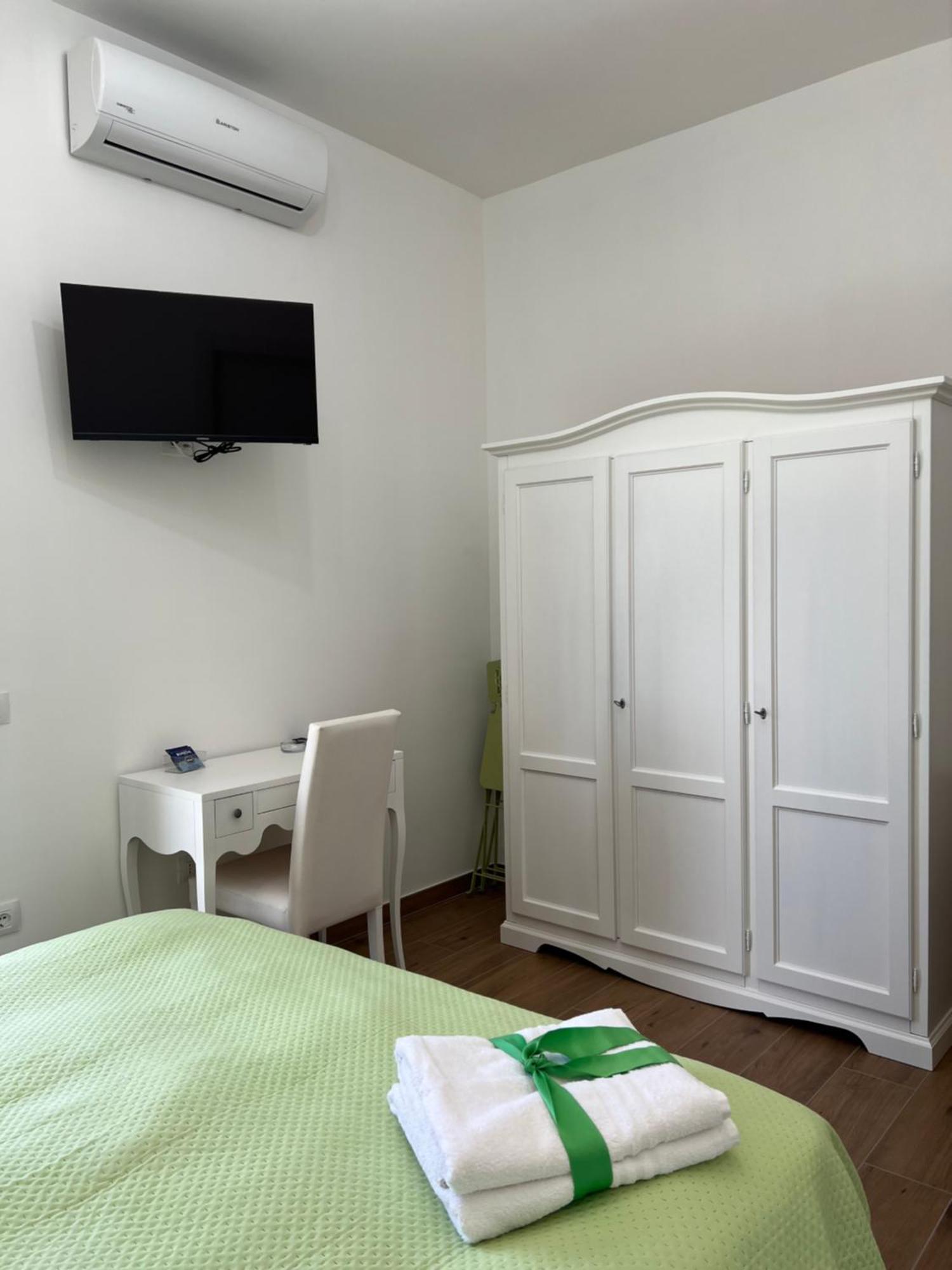 Dente Di Leone Otel San Mauro Cilento Dış mekan fotoğraf